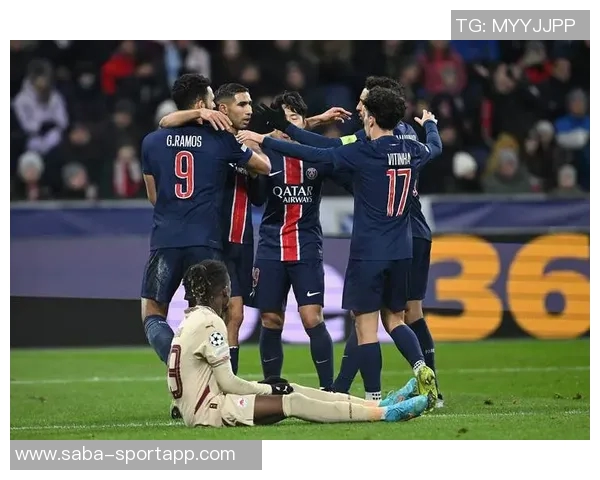 劳塔罗荣膺最佳阵容感谢队友支持称个人荣誉离不开你们